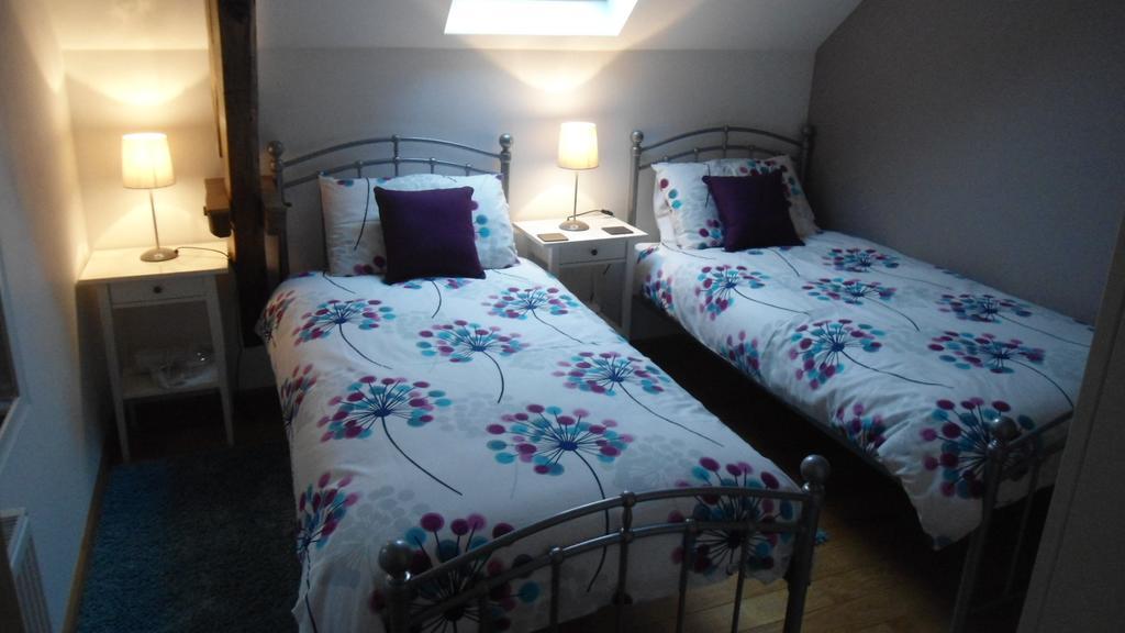 Villas De Leypinas B&B Saint-Pardoux-Corbier Rum bild