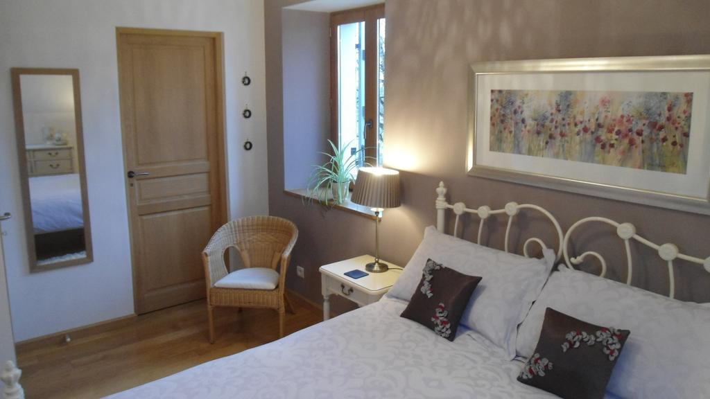 Villas De Leypinas B&B Saint-Pardoux-Corbier Exteriör bild